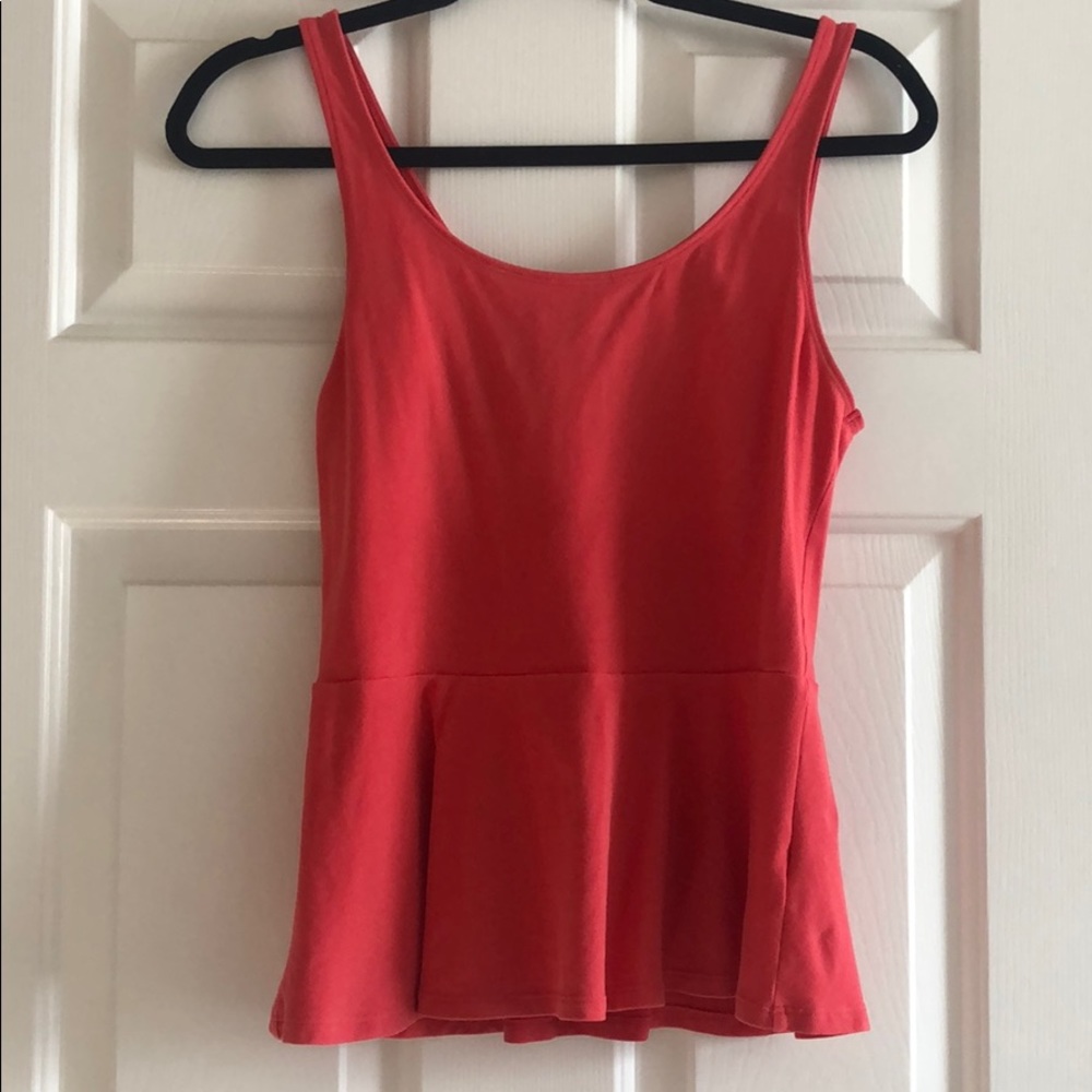 Coral peplum